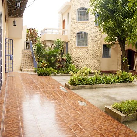 Hotel Le Manguier Les Cayes Quarto foto